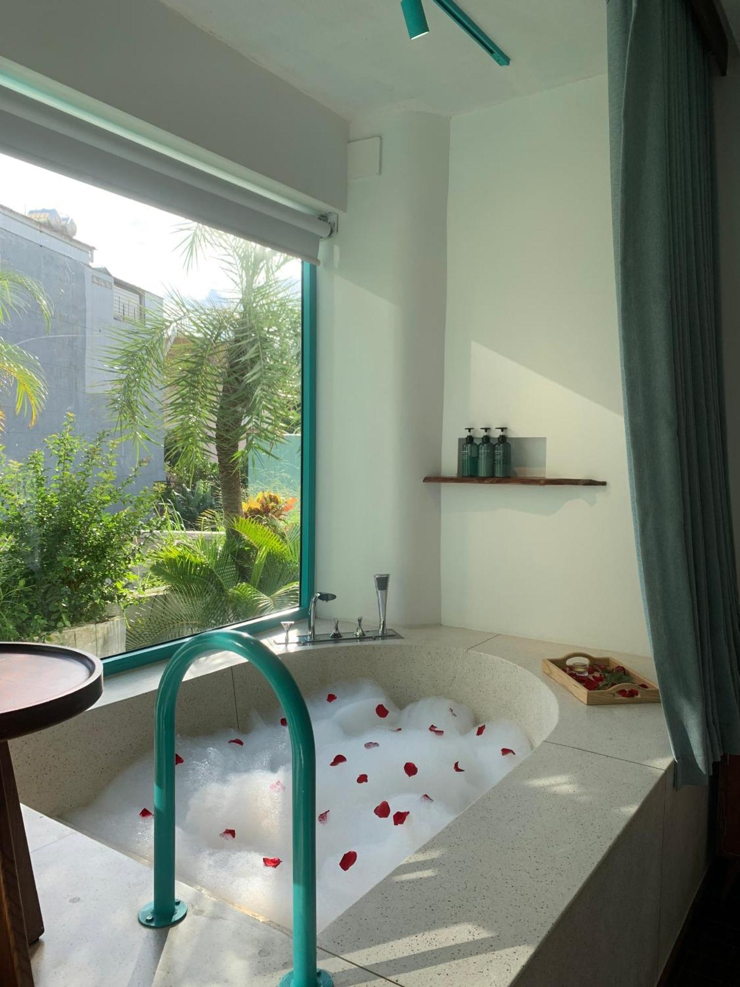Hotel Le Bouton Đà Nẵng Exterior foto